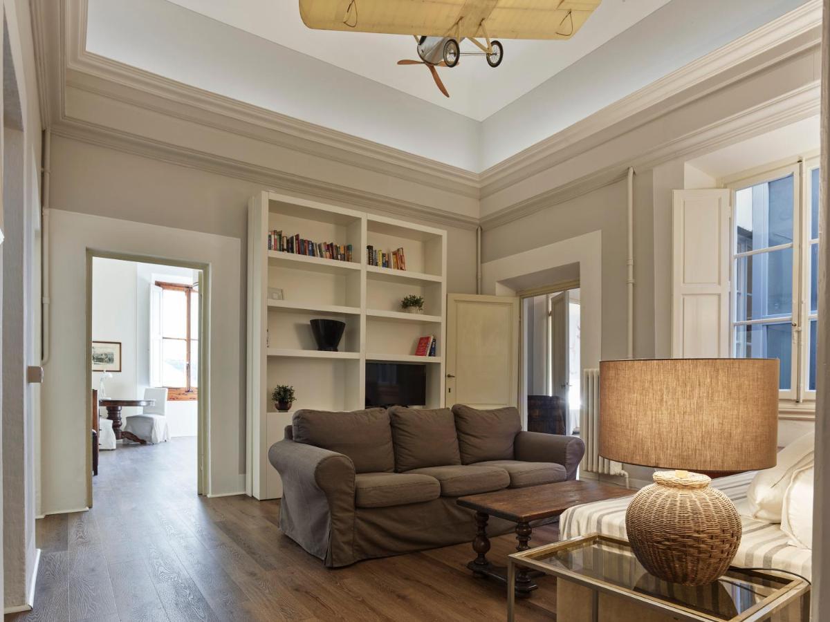 Art Apartment Dante ฟลอเรนซ์ ภายนอก รูปภาพ