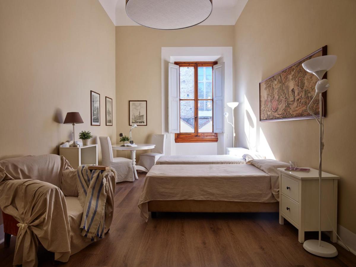 Art Apartment Dante ฟลอเรนซ์ ภายนอก รูปภาพ